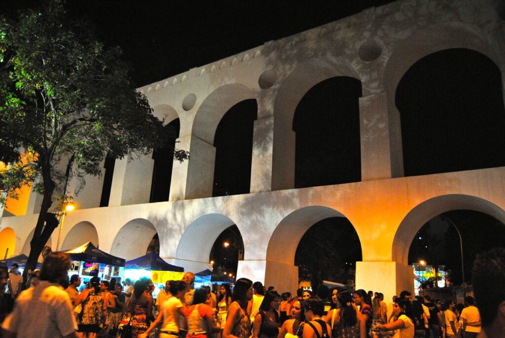 Samba nos Arcos da Lapa